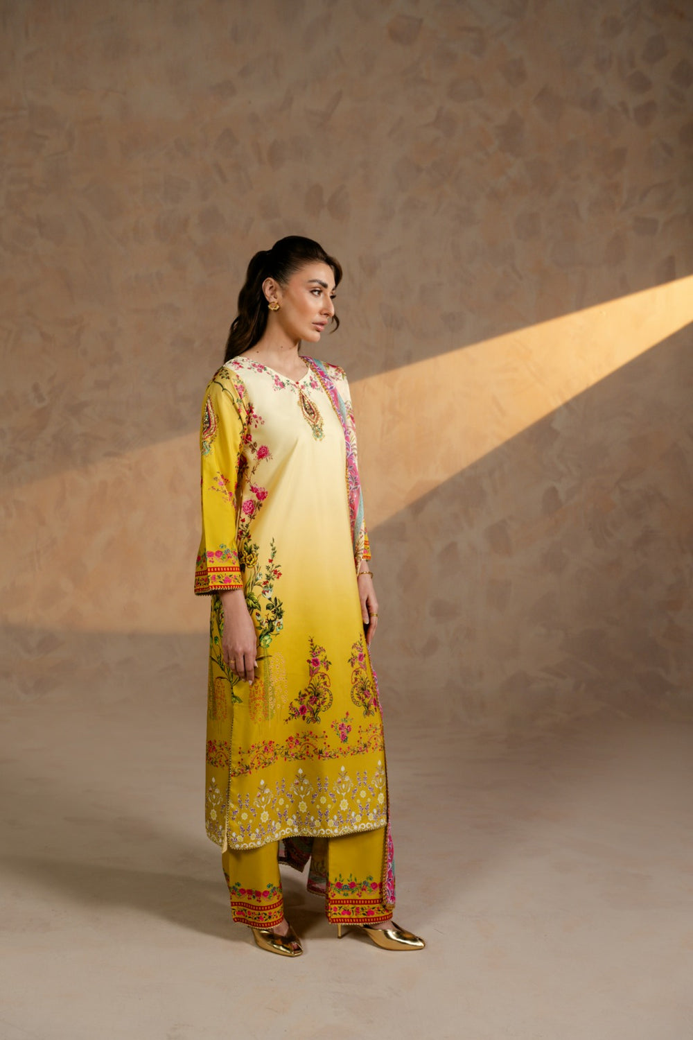 Elegant printed Swiss silk pret outfit for women by Zehnaz