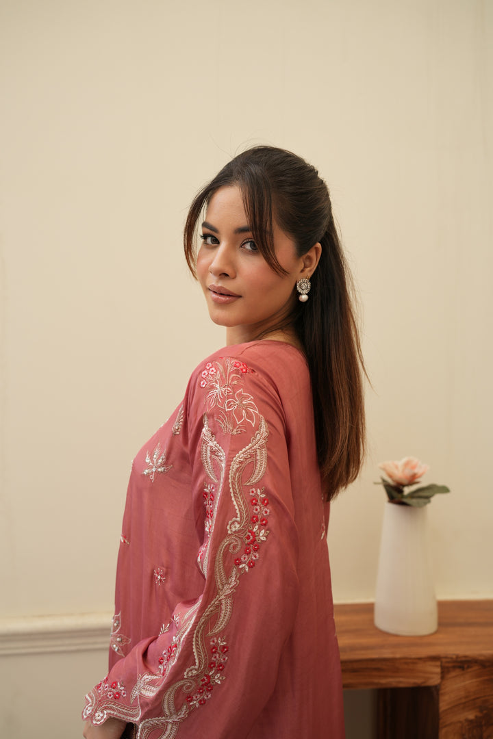 Roshane – Embroidered Raw Silk Kaftan Set