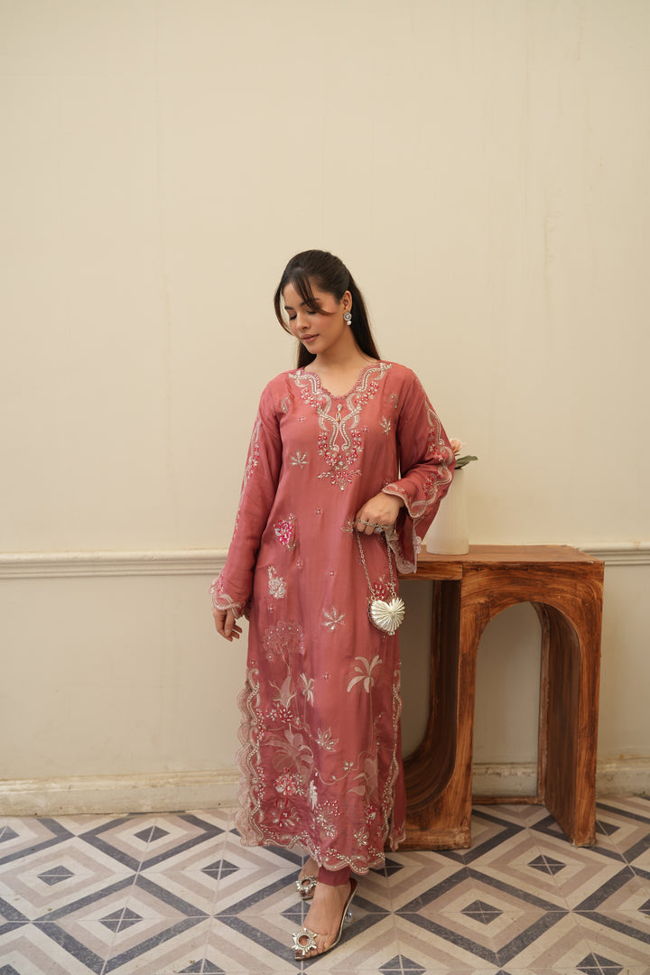 Roshane – Embroidered Raw Silk Kaftan Set