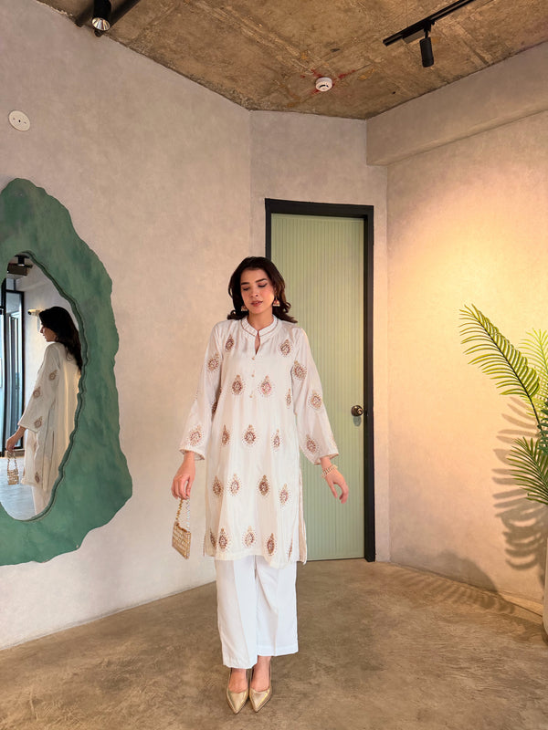 Adan – Embroidered Raw Silk 3 Piece Suit