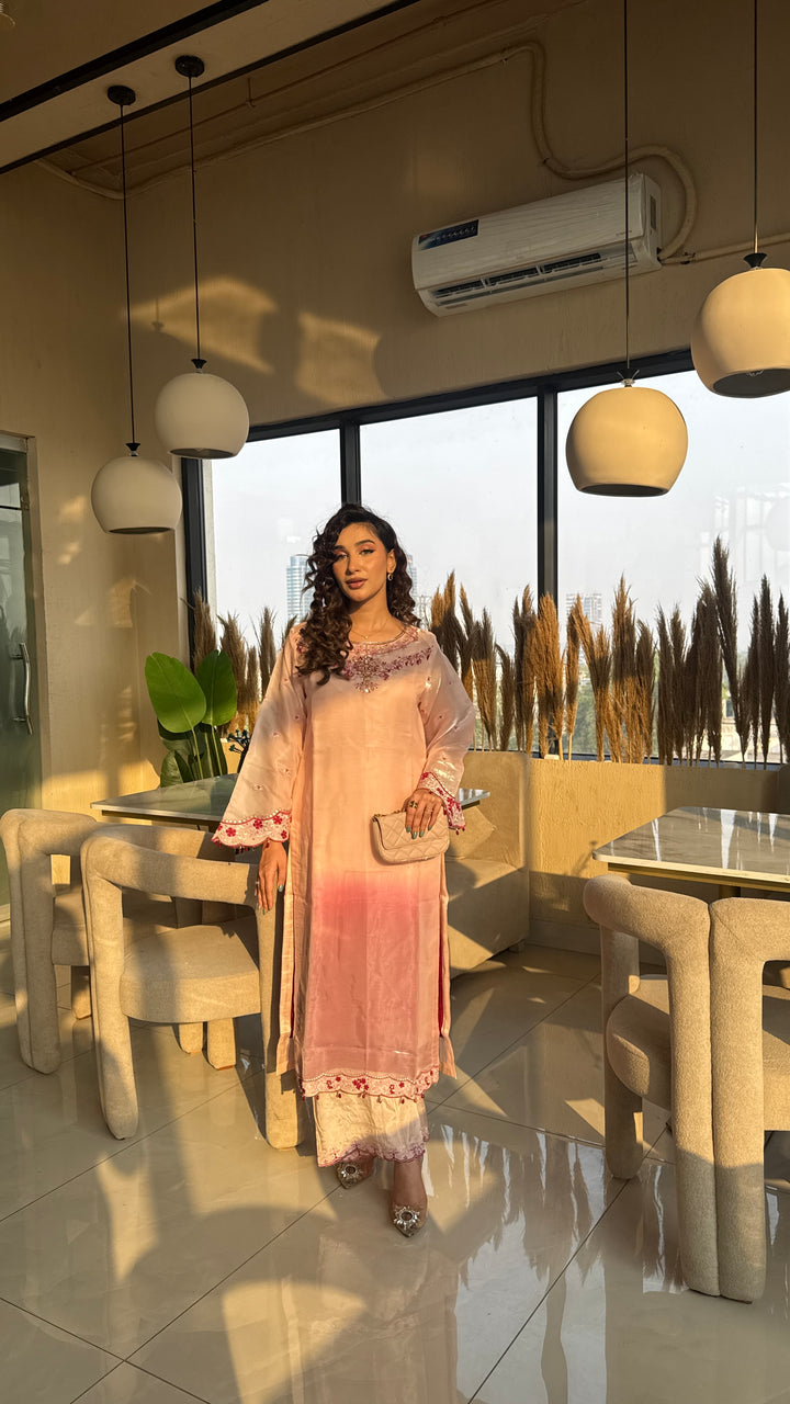 ROSELLA – EMBELLISHED SHISHA SILK SET