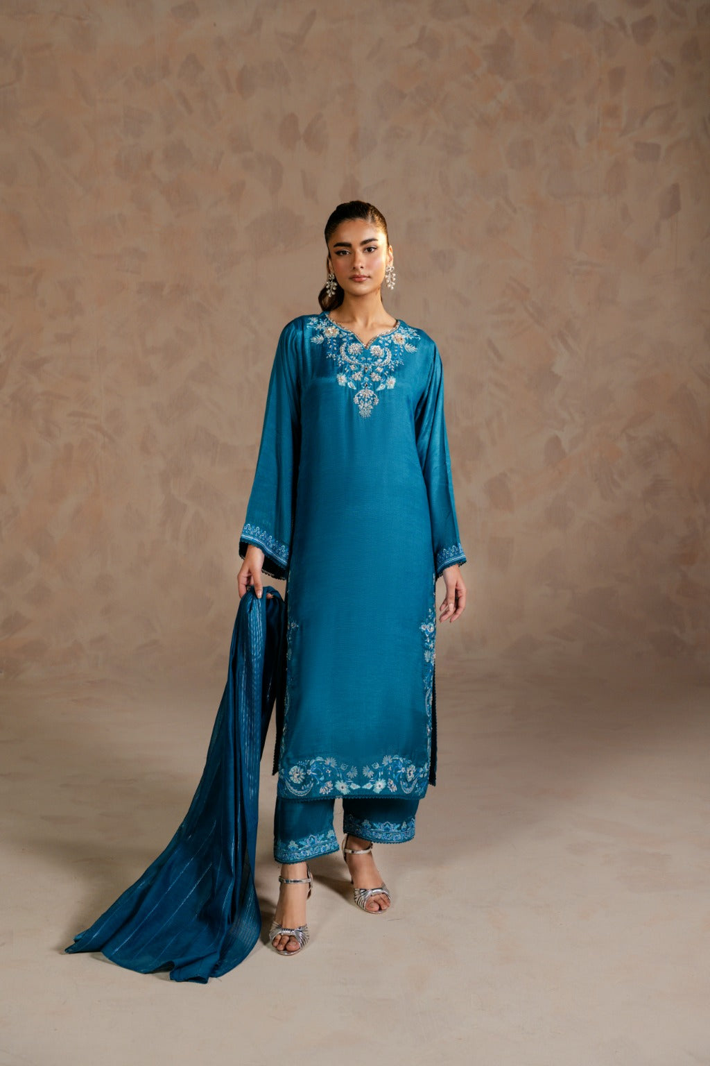 SARENE embroidered raw silk pret set with dupatta by Zehnaz