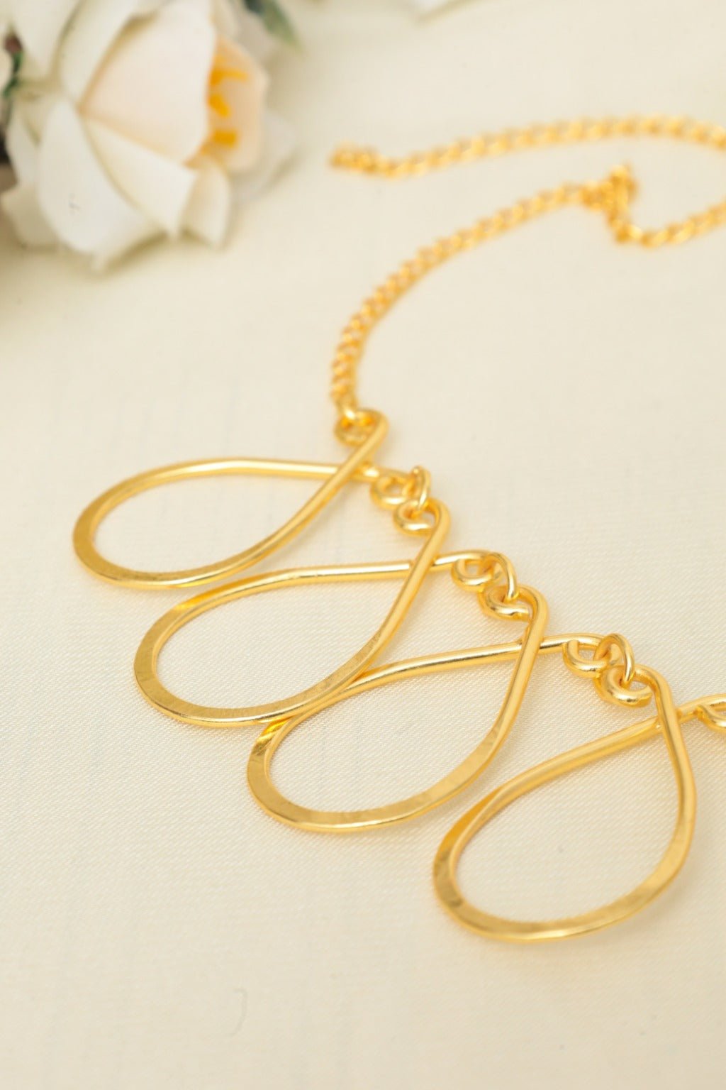 Ainara Golden Neckpiece – Gold - Plated Statement Drop Collar Necklace - Zehnaz.ae