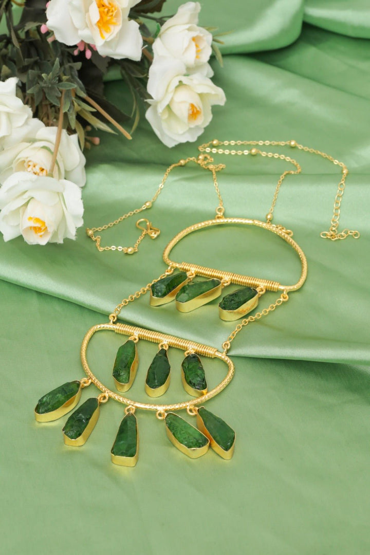 Alira Dyed Stone Necklace – Gold - Plated Raw Green Statement Jewelry - Zehnaz.ae