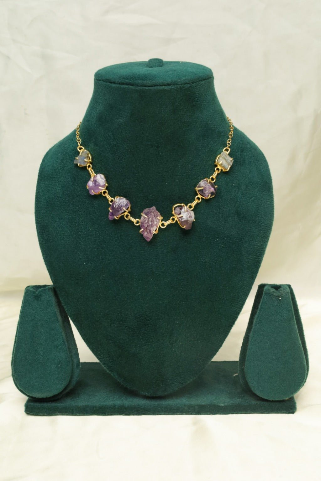Amethyst Raw Necklace – Gold - Plated Statement Jewelry with Raw Crystals - Zehnaz.ae