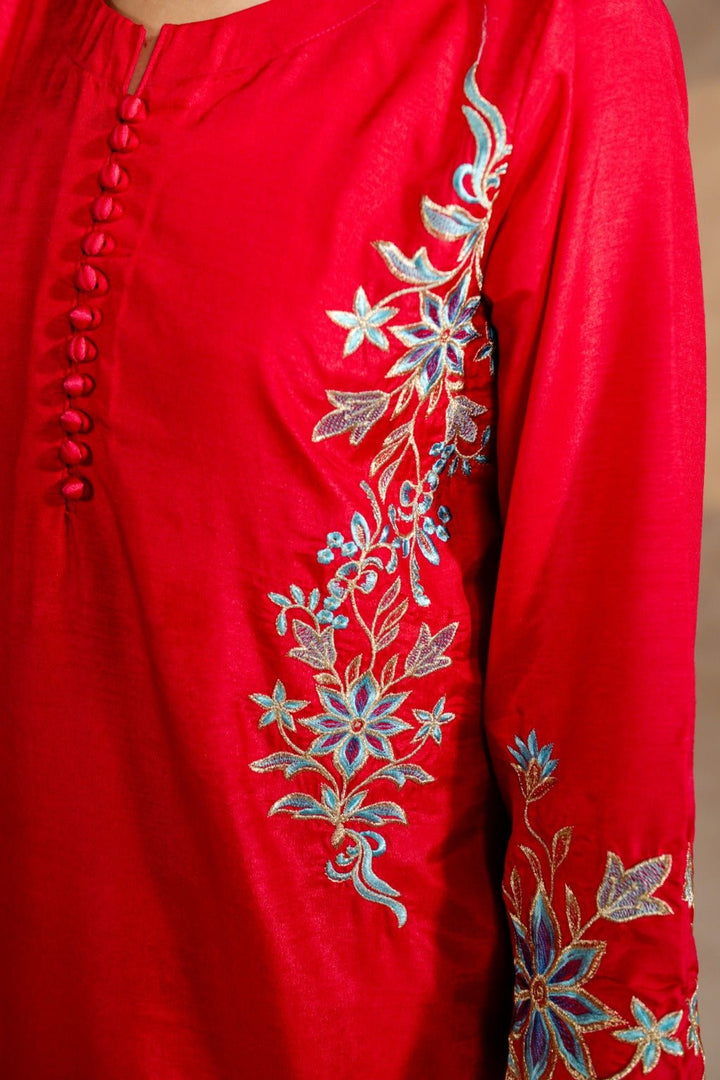 Carmine – Embroidered Russian Raw Silk 3 Piece Suit - Zehnaz.ae
