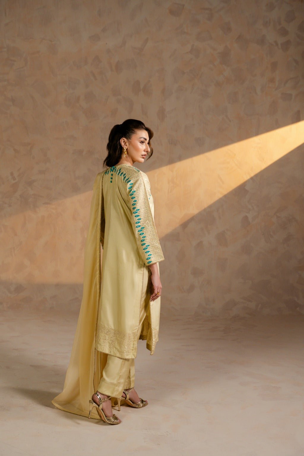 Celeste – Embroidered Raw Silk 3 Piece Suit - Zehnaz.ae