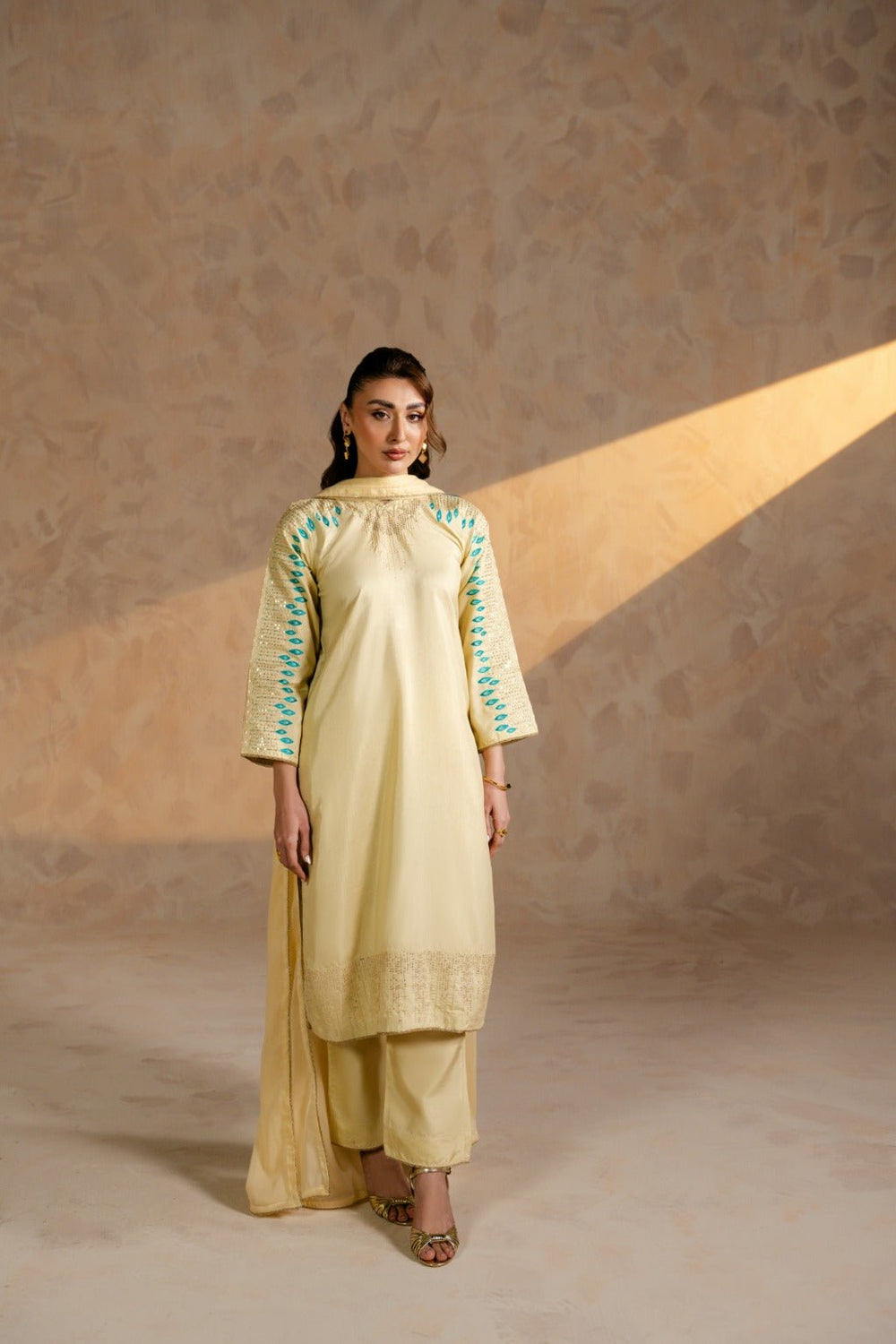 Celeste – Embroidered Raw Silk 3 Piece Suit - Zehnaz.ae