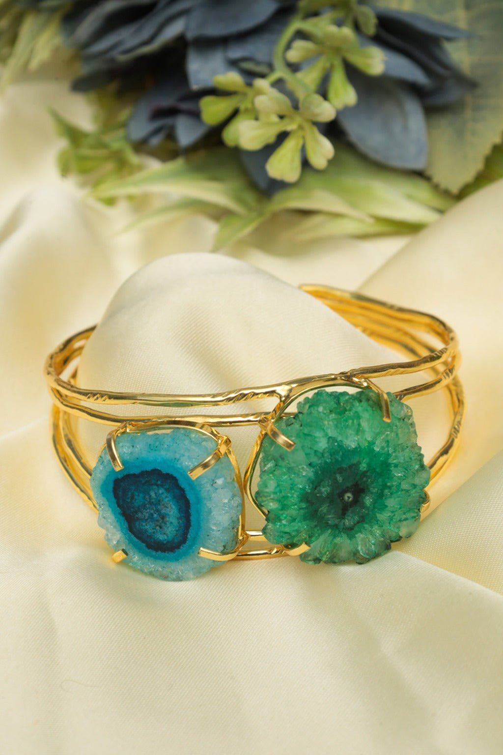 Gold Druzy Agate Double Stone Cuff Bracelet - Zehnaz.ae