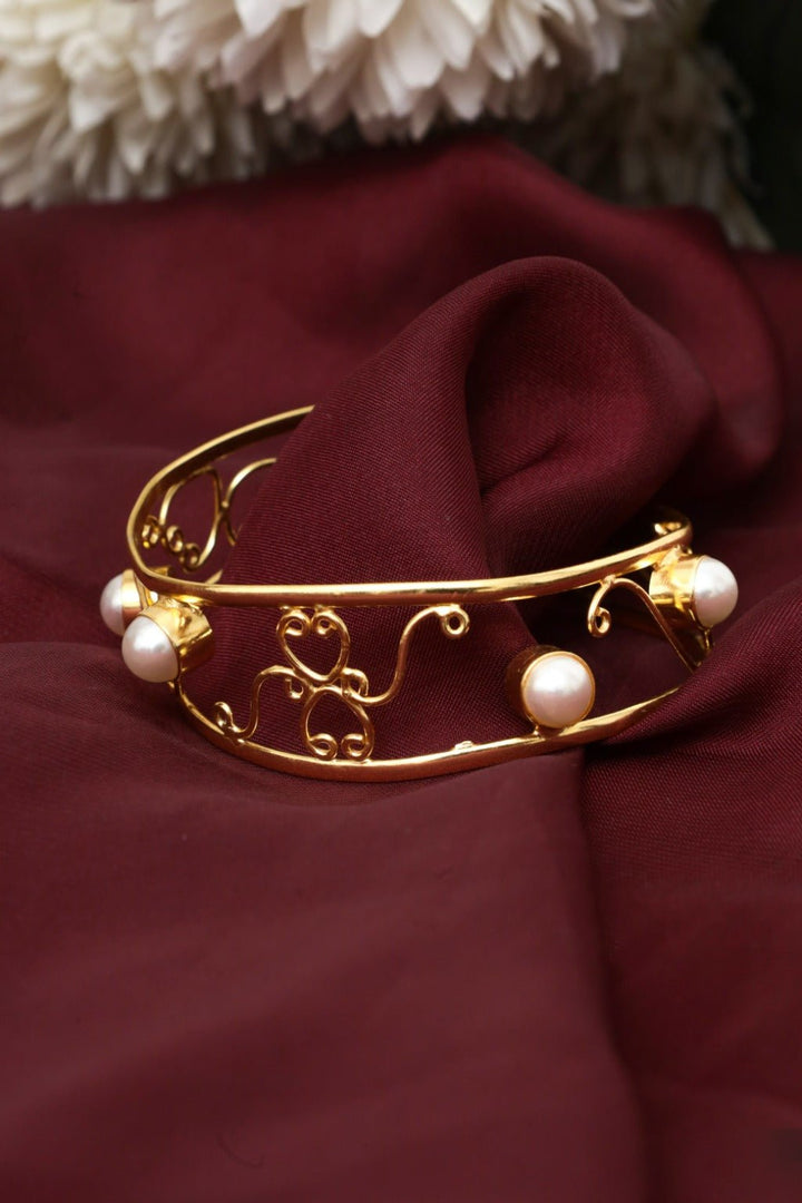 Gold - Plated Brass Pearl Filigree Cuff Bangle – Elegant Statement Jewelry - Zehnaz.ae