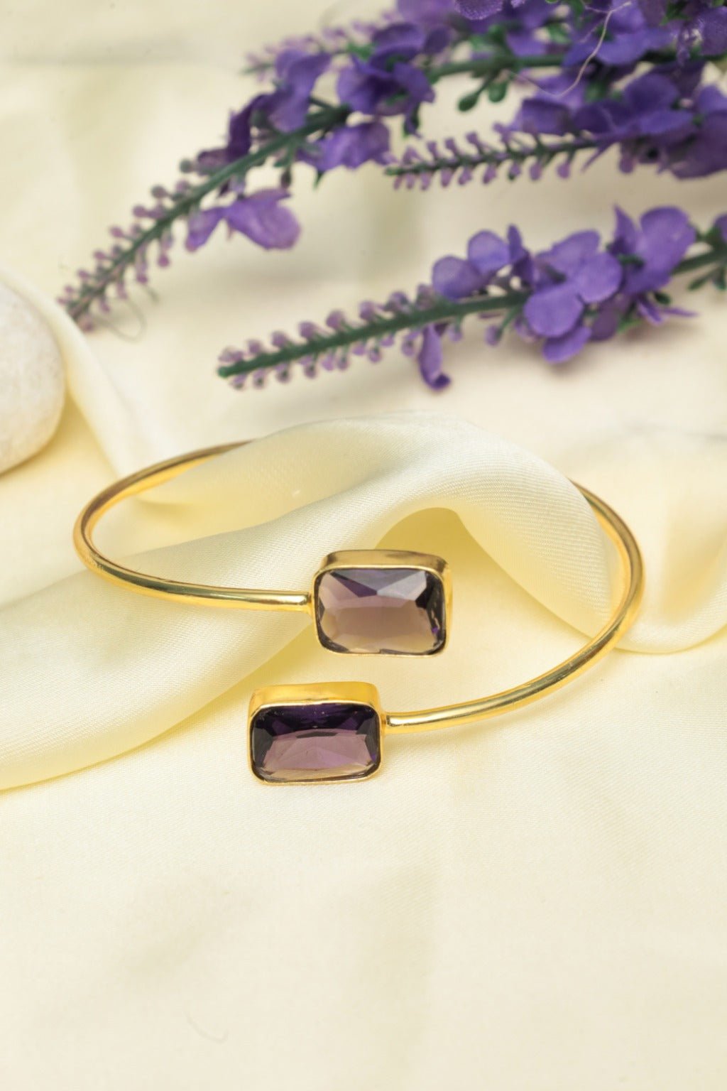 Gold plated Cuff Bracelet with Amethyst Stones - Zehnaz.ae