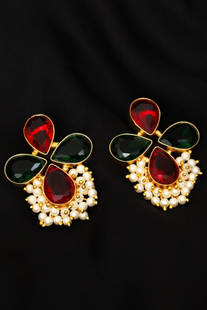 Gold Plated Floral Kundan Stud Earrings - Zehnaz.ae