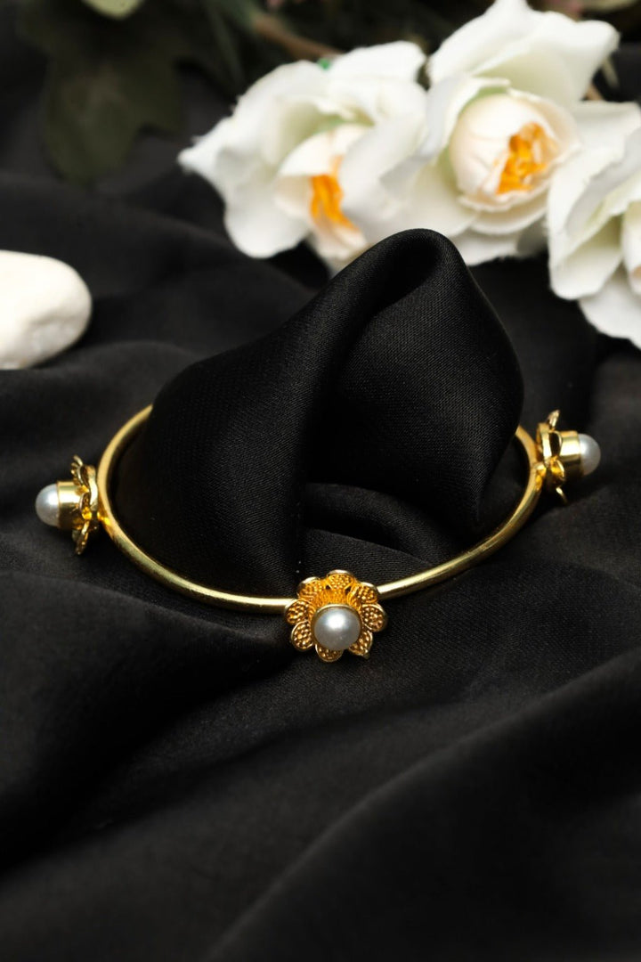 Gold - Plated Floral Open Cuff Bracelet with Faux Pearls - Zehnaz.ae