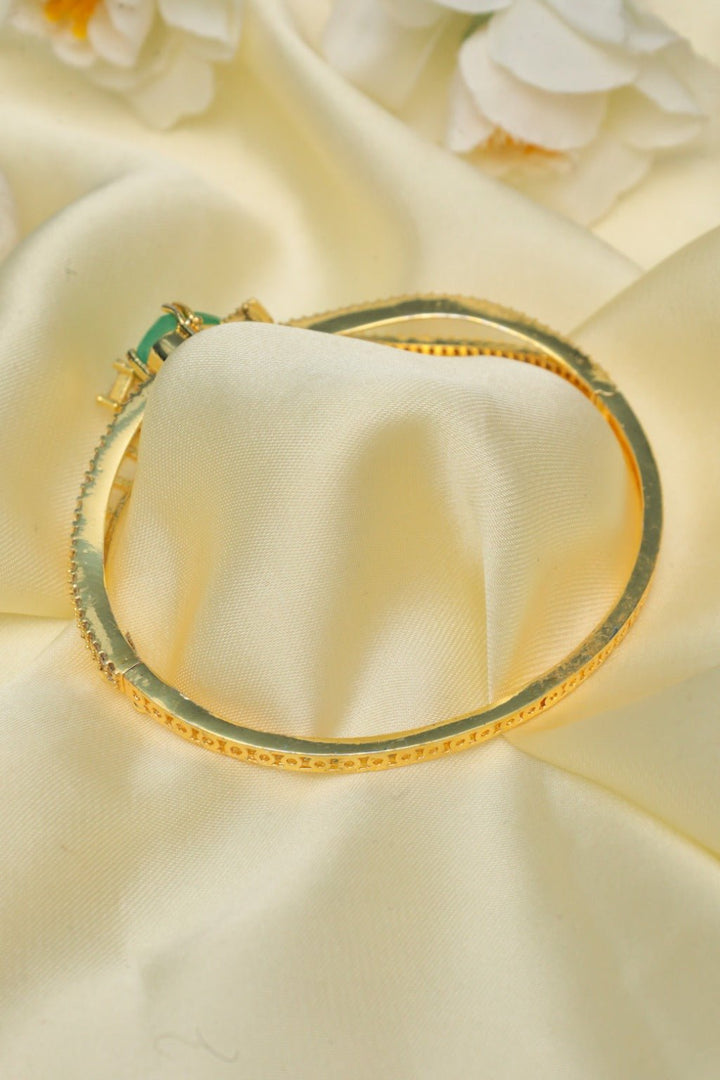 Gold - Plated Green Gemstone Open Cuff Bracelet - Zehnaz.ae