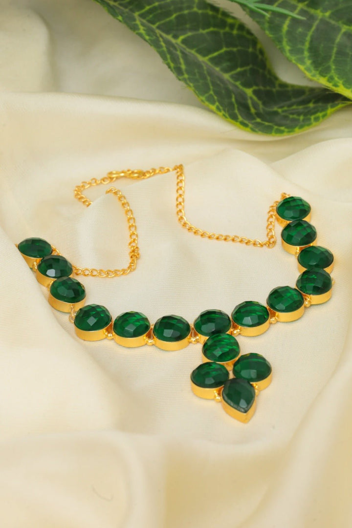 Gold - Plated Green Oval Stone Necklace – Statement Choker Jewelry - Zehnaz.ae