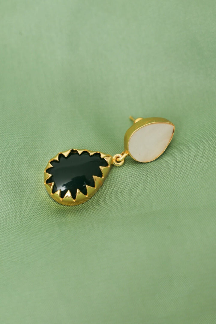 Gold - Plated Mother of Pearl Drop Earrings - Zehnaz.ae