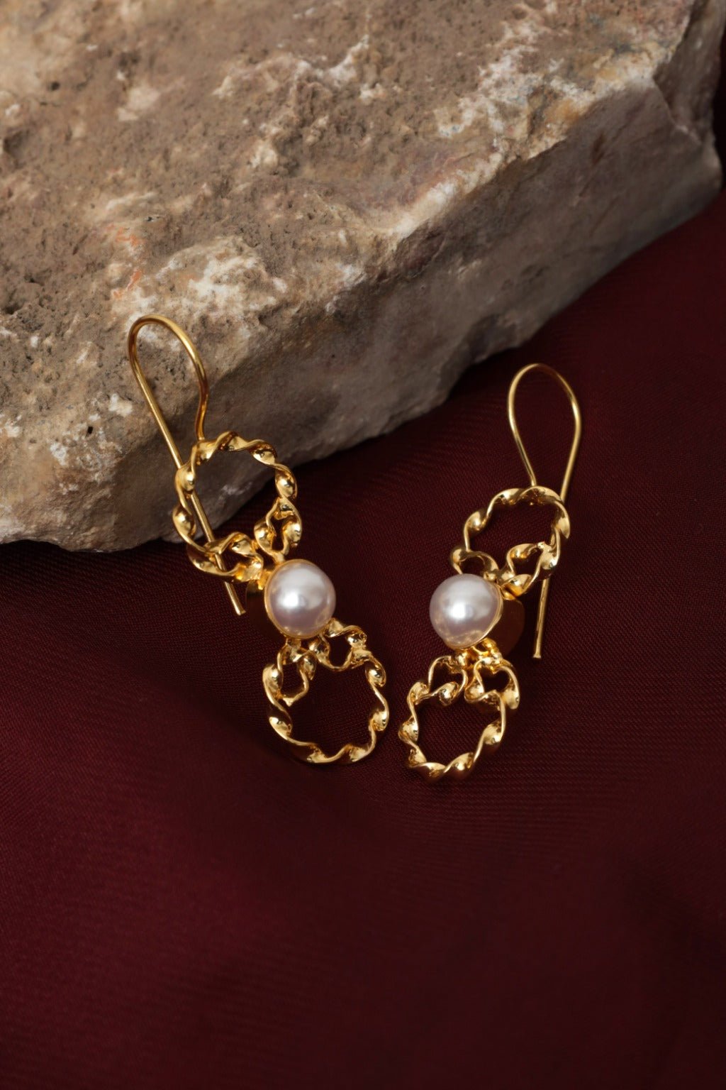 Gold - Plated Pearl Drop Earrings - Zehnaz.ae
