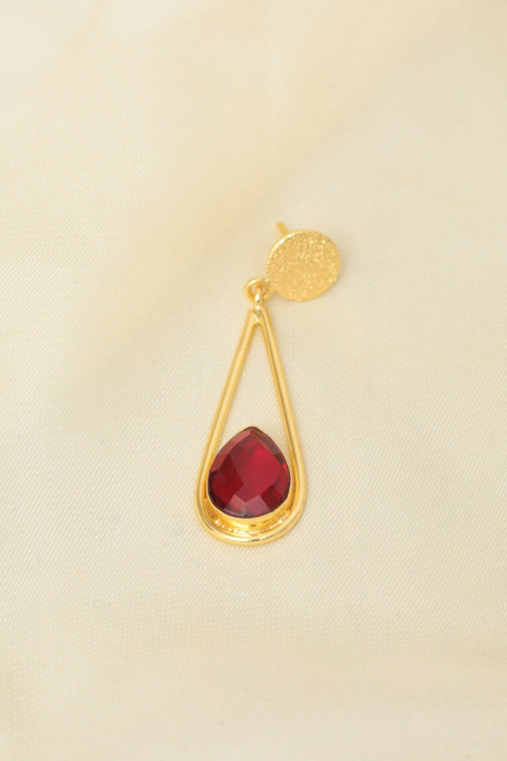 Gold - Plated Red Teardrop Dangle Earrings - Zehnaz.ae