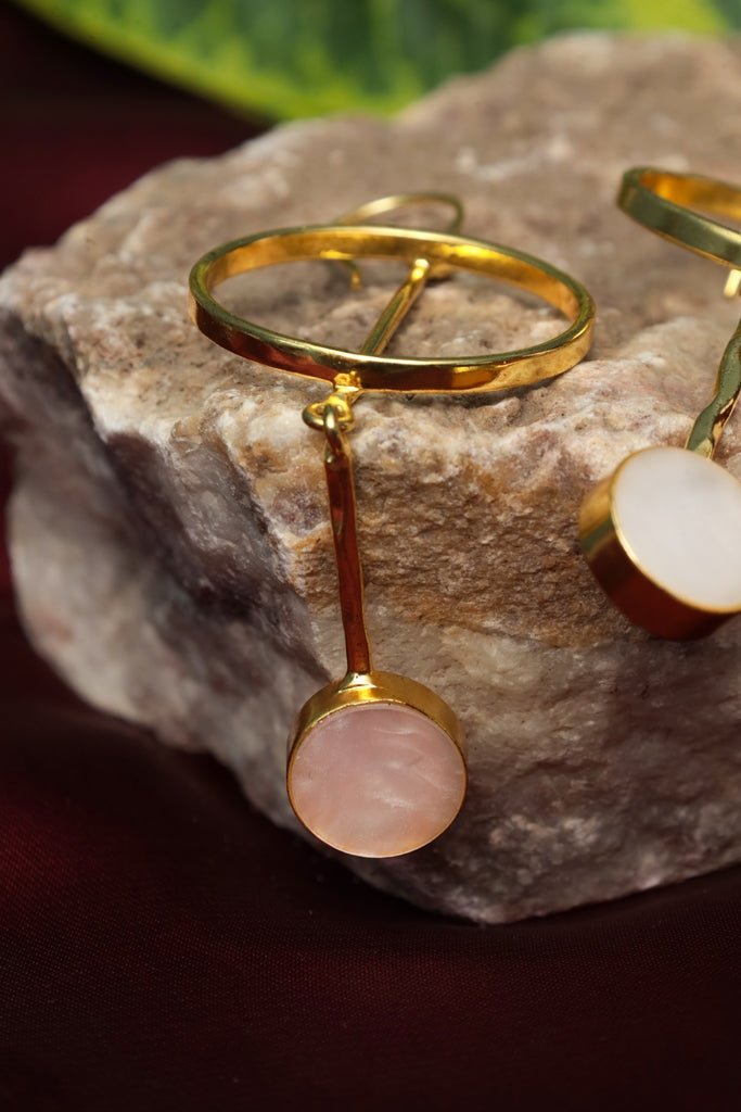 Gold - Plated Rose Quartz Drop Earrings - Zehnaz.ae