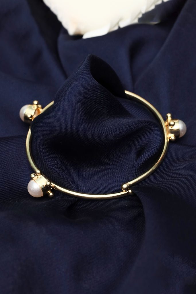 Gold - Tone Open Cuff Pearl Bracelet – Chic & Minimalist - Zehnaz.ae