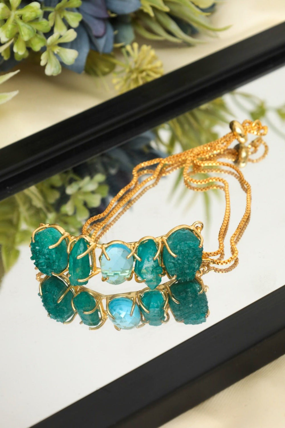 Gold - Tone Raw Green Stone Adjustable Slider Bracelet – Boho Chic - Zehnaz.ae