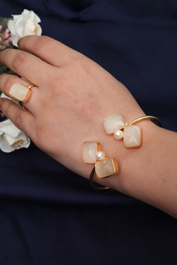 Gold - Tone Tetra Rectangle Glossy & Pearl Jewelry Set – Bracelet, Ring & Stud Earrings - Zehnaz.ae