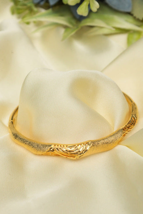 Gold-Tone Textured Wavy Bangle Bracelet – Stackable Modern Jewelry