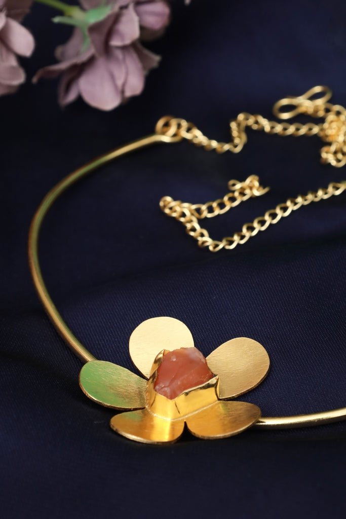 Golden Flower Necklace – Gold - Plated Statement Neck Cuff - Zehnaz.ae