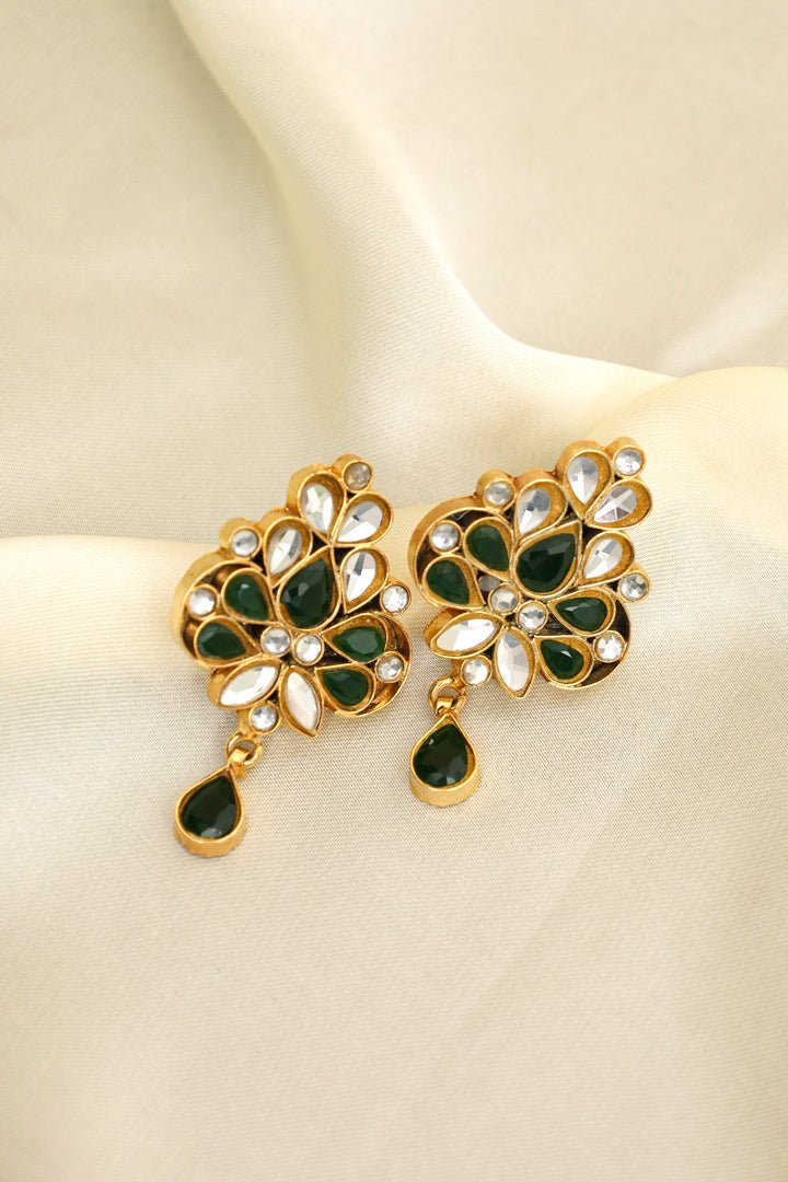 Gul - e - Noor Earrings - Zehnaz.ae