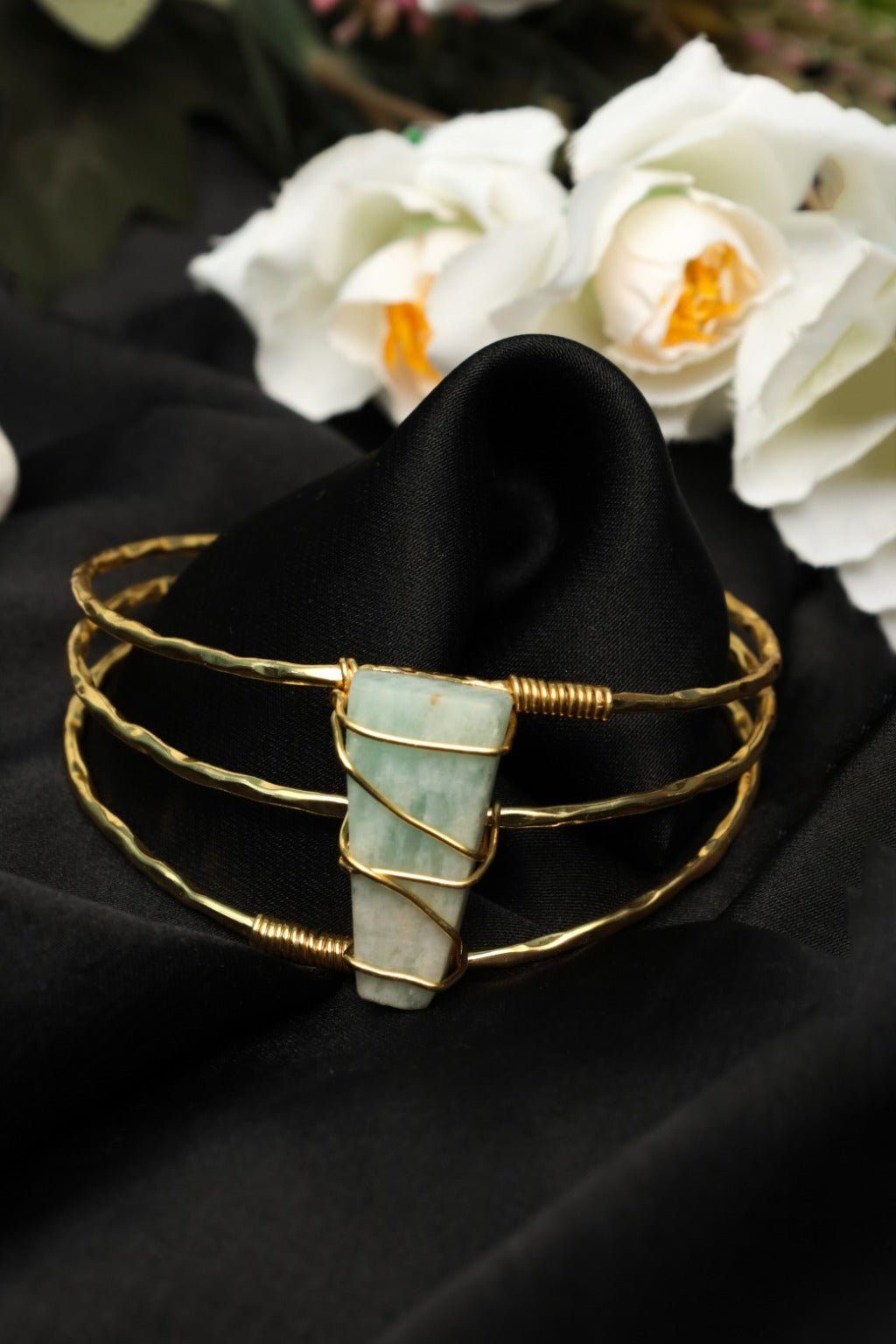 Handmade Gold - Tone Wire Wrapped Green Stone Cuff Bracelet – Boho Statement Jewelry - Zehnaz.ae