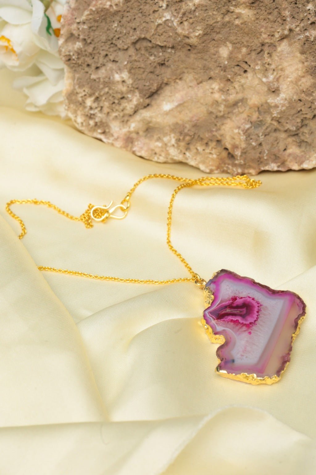 Pink Agate Necklace – Gold - Plated Statement Jewelry - Zehnaz.ae