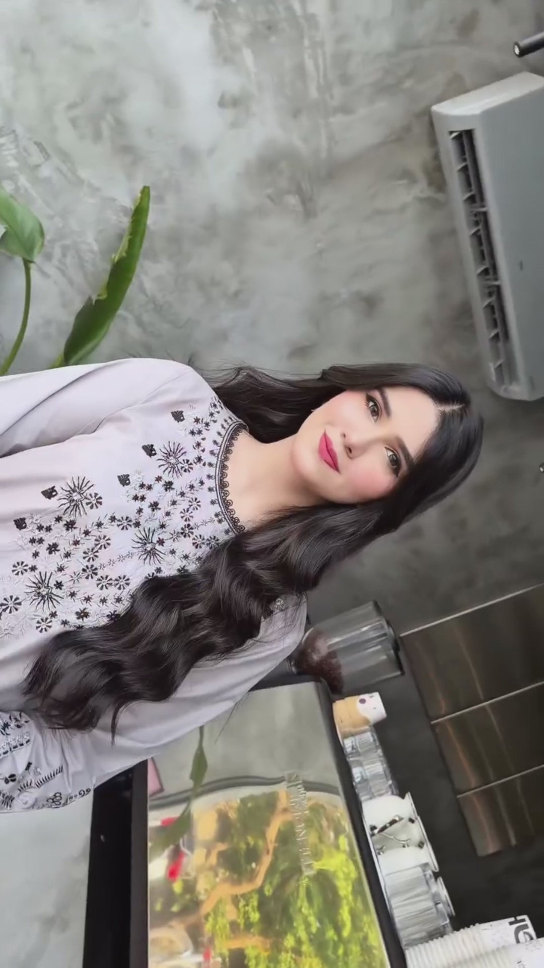 NOREEZA – Embroidered Cambric Shirt