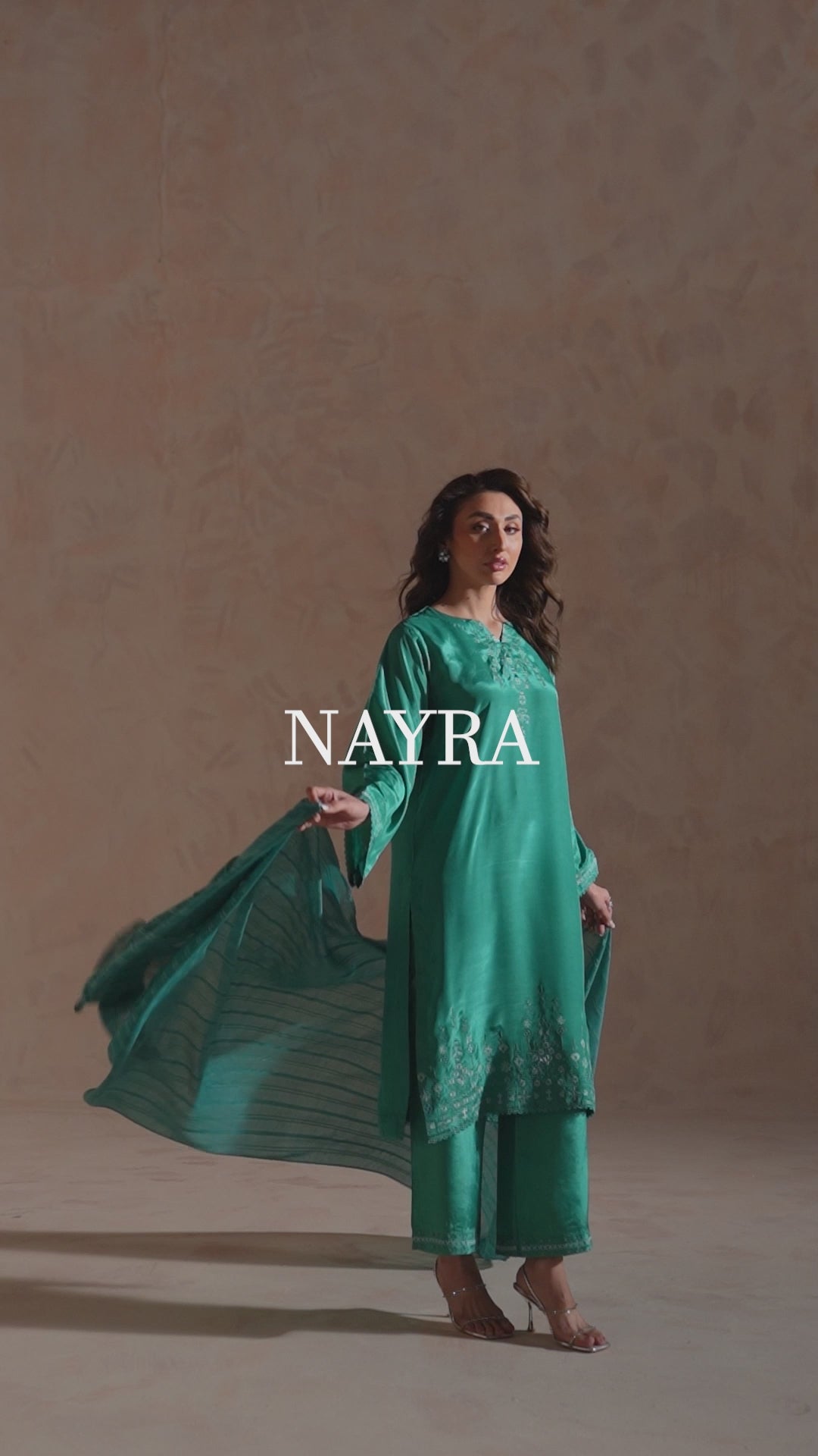 Premium embroidered Russian silk 2Pc pret set for women by Zehnaz Pakistan