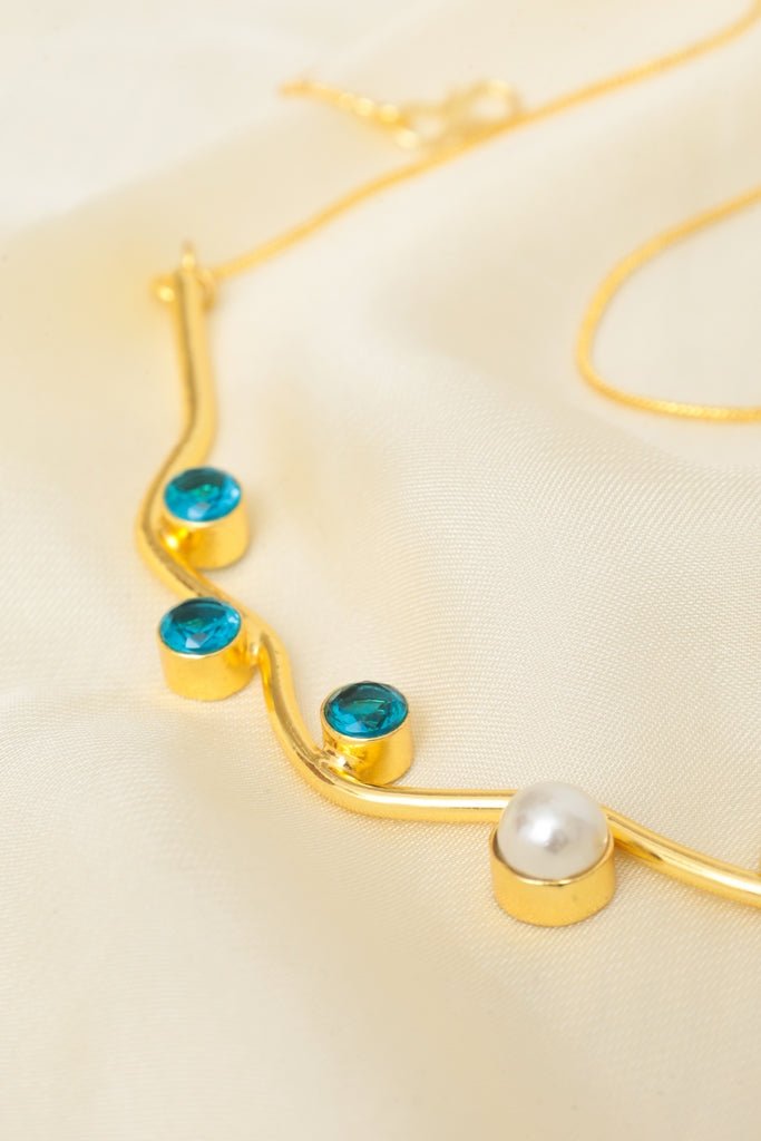 Royal Blue Necklace – Gold - Plated Wavy Statement Jewelry - Zehnaz.ae