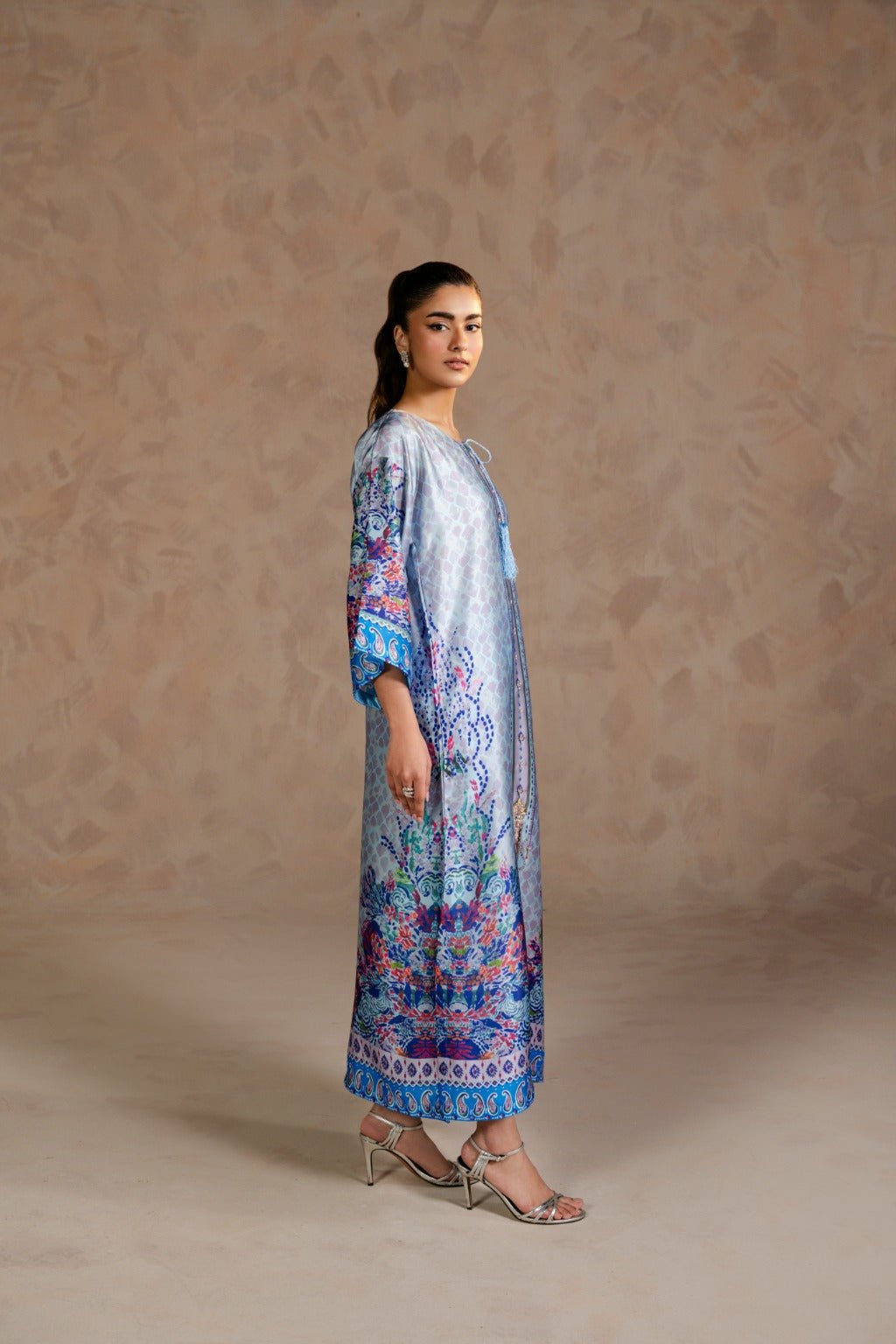 SAHARE – Charmeuse Kaftan Set with Zardozi - Zehnaz.ae