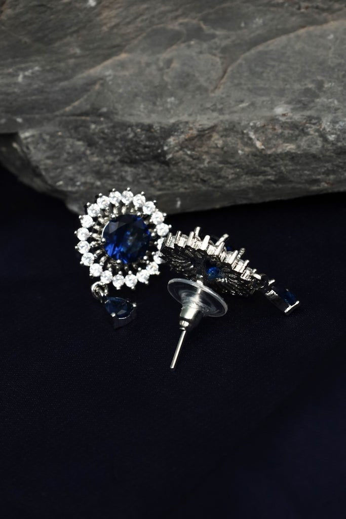 Silver - Plated Sapphire Halo Stud Earrings - Zehnaz.ae