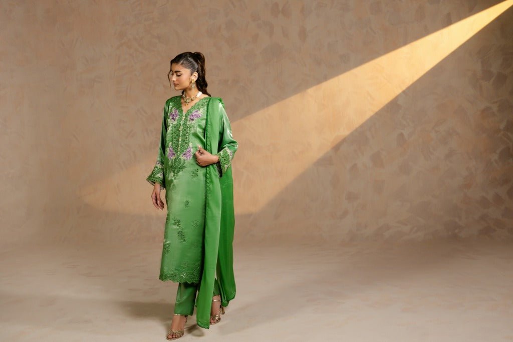 Zarlish – Embroidered Shisha Silk Kaftan Set with Dupatta - Zehnaz.ae